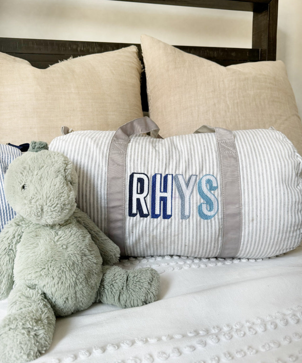 Seersucker Embroidered Duffle 